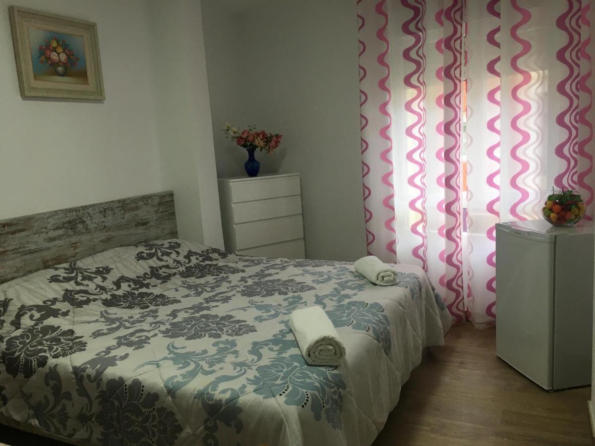 Guest House Lana Dénia Esterno foto