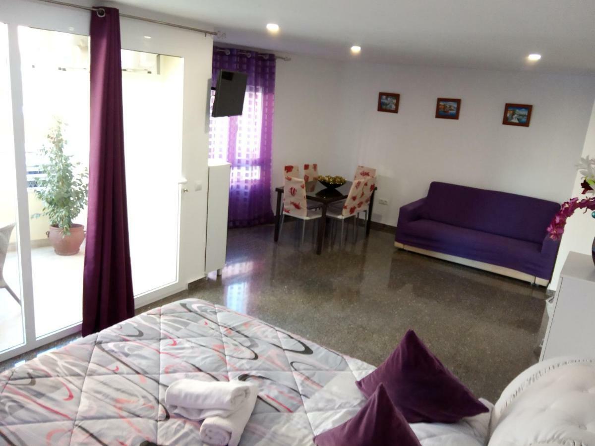 Guest House Lana Dénia Esterno foto